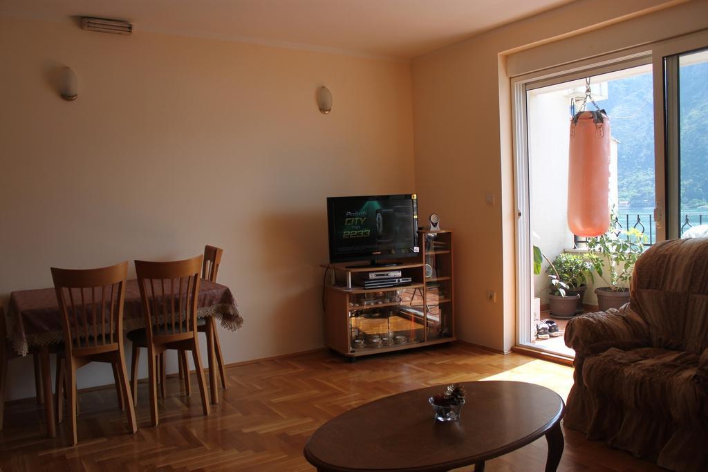Apartments Djuricic Κότορ Δωμάτιο φωτογραφία