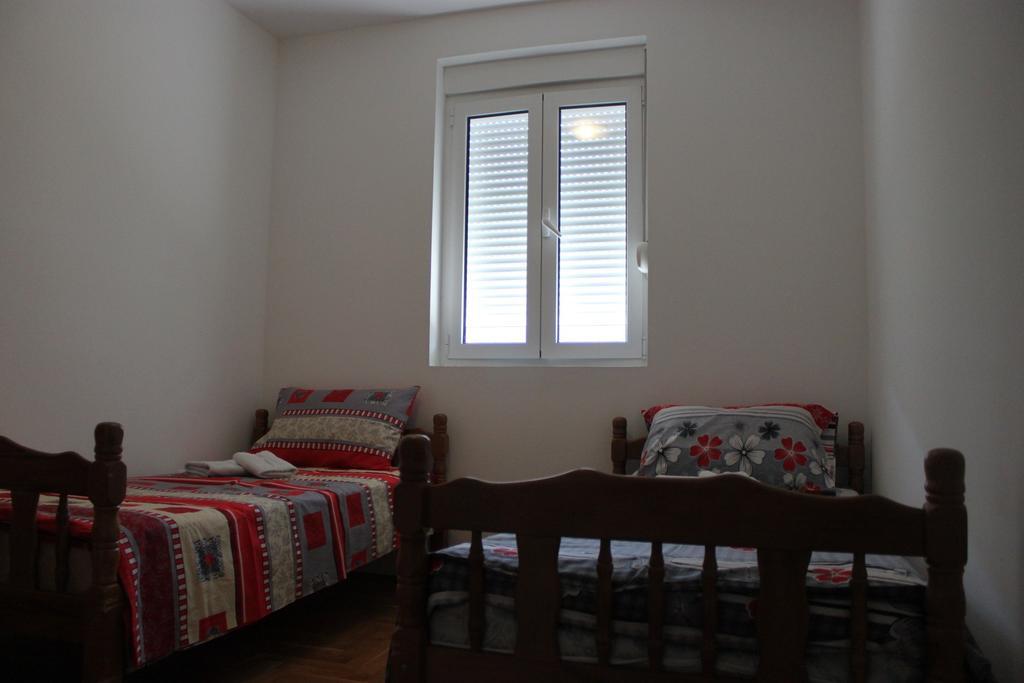 Apartments Djuricic Κότορ Δωμάτιο φωτογραφία